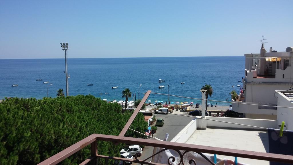 Le Spiagge Bed & Breakfast Letojanni Luaran gambar